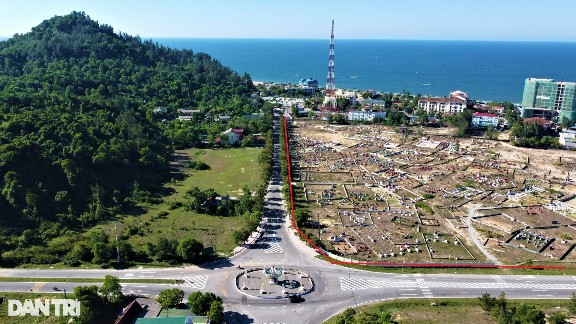 Khách sạn view nghĩa trang, ki ốt nhếch nhác ở biển Thiên Cầm - 13 Khách sạn view nghĩa trang, ki ốt nhếch nhác ở biển Thiên Cầm - 13
