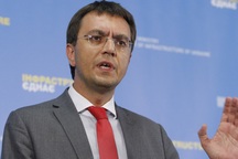 Bộ trưởng Ukraine tuyên bố sẽ dùng xe tăng đến Nga