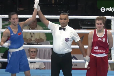 Nữ võ sĩ Việt Nam vào bán kết giải boxing thế giới