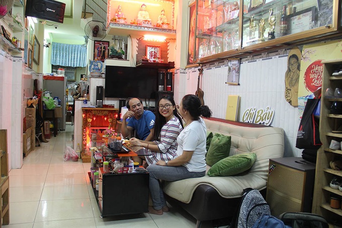 12 tuổi đã mua nhà cho bố mẹ, Phương Mỹ Chi giàu có cỡ nào? - Ảnh 2. 12 tuổi đã mua nhà cho bố mẹ, Phương Mỹ Chi giàu có cỡ nào? - Ảnh 2.