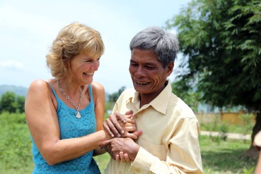 Cuộc đời nữ hành khách sống sót trong tai nạn máy bay ở Việt Nam năm 1992