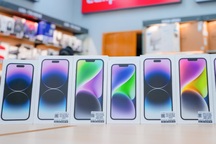 Cuộc chiến giá iPhone 14 đang đi vào "ngõ cụt"