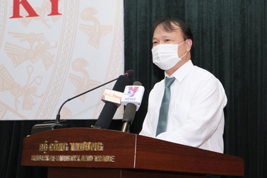 Giá thép tăng "sốc": Động thái mới của liên Bộ với loạt "ông lớn"