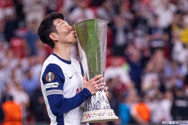 Son Heung Min bất ngờ tuyên bố chia tay Tottenham