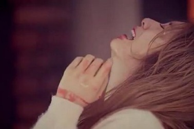 Nước mắt của nàng dâu bị bố chồng "hành" khủng khiếp hơn cả mẹ chồng