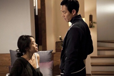 Phát hiện lý do khó tha thứ, tôi chia tay bạn gái ngay trước đám cưới