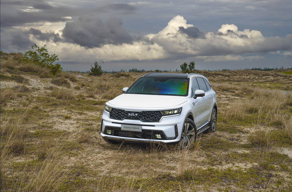 Kia Sorento HEV/PHEV ưu đãi 110 triệu đồng dịp cuối năm - 2 Kia Sorento HEV/PHEV ưu đãi 110 triệu đồng dịp cuối năm - 2