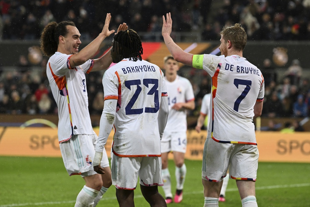 Ngôi sao Man Utd giúp Scotland hạ Tây Ban Nha, Đức thất bại trước Bỉ - 3 Ngôi sao Man Utd giúp Scotland hạ Tây Ban Nha, Đức thất bại trước Bỉ - 3