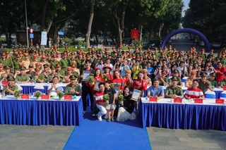 Hòa Minzy, Quốc Thiên cùng dàn sao trồng cây vì Thủ đô xanh - 12