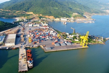 Xây cảng biển, lập khu kinh tế: Cuộc đua "xuống đáy" của các tỉnh miền Trung