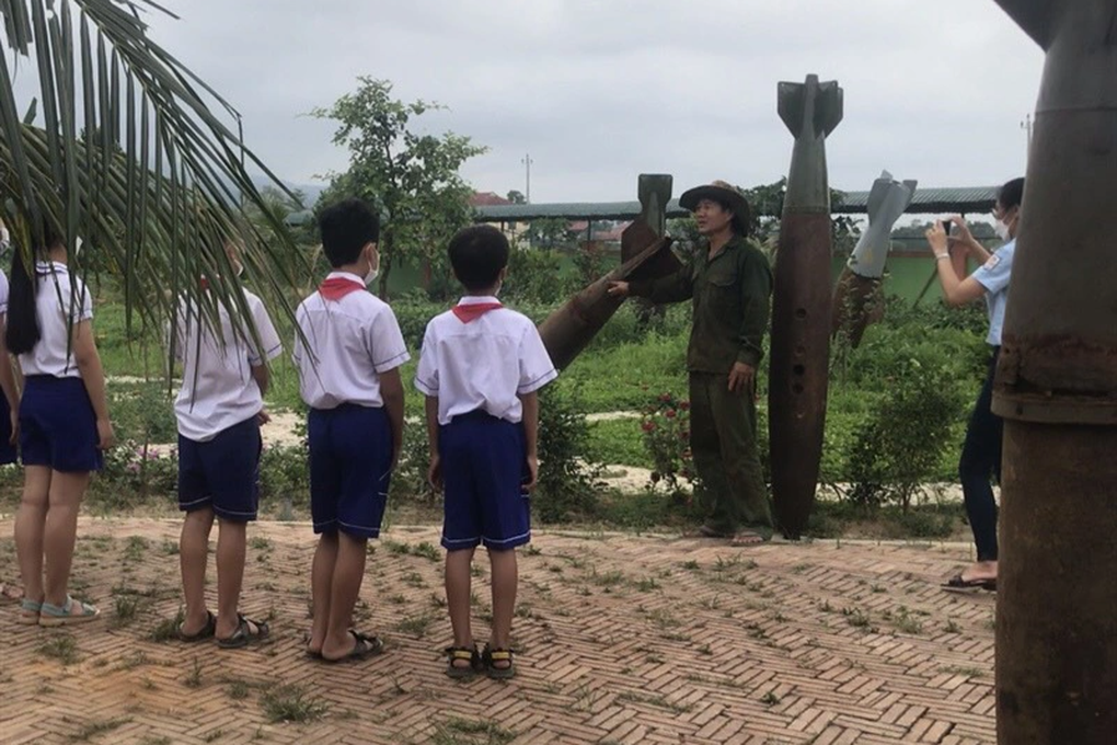 Khu vườn kỷ vật có một không hai của cựu chiến binh - 8 Khu vườn kỷ vật có một không hai của cựu chiến binh - 8