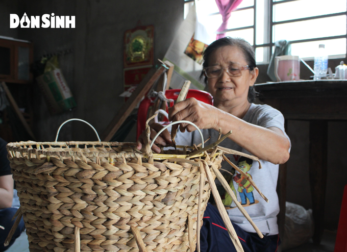 Kiên Giang: Chi hỗ trợ 12.520 lao động tự do gặp khó khăn vì Covid-19 - Ảnh 1.