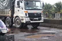 Buộc dừng thu phí BOT Bắc Bình Định vì chậm sửa đường