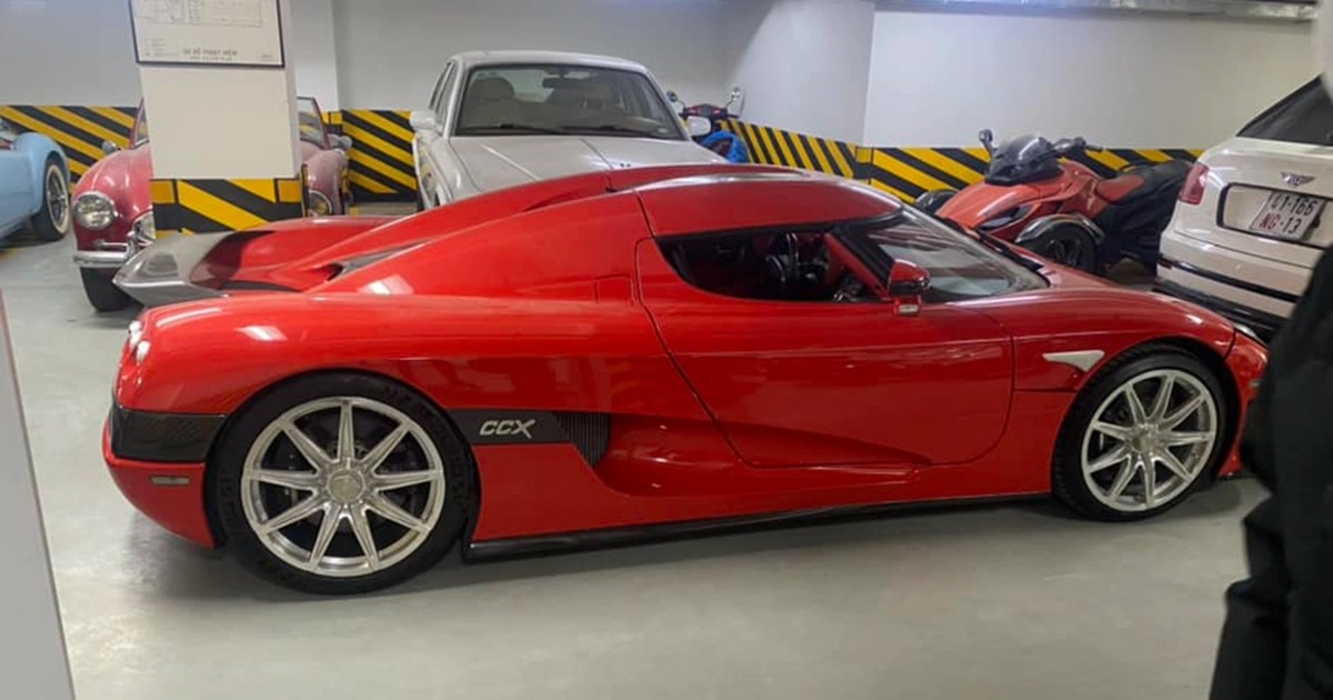 View - Xôn xao siêu xe Koenigsegg CCX trăm tỷ của đại gia Hải Phòng đi đăng kiểm | Báo Dân trí