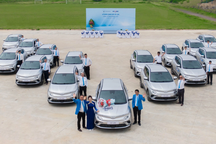 VinFast VF e34 chạy dịch vụ - lời giải cho bài toán di chuyển thời "bão giá"