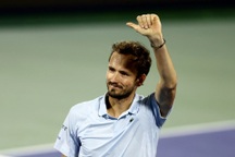 Medvedev, Zverez giành chiến thắng ấn tượng ở các giải ATP 500