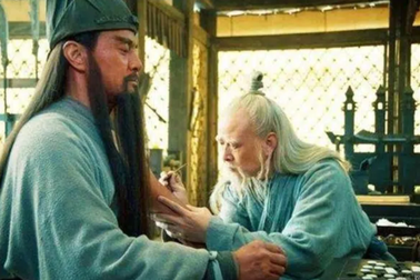 Quan Vũ trúng loại độc dược gì mà Hoa Đà phải "cạo xương"?