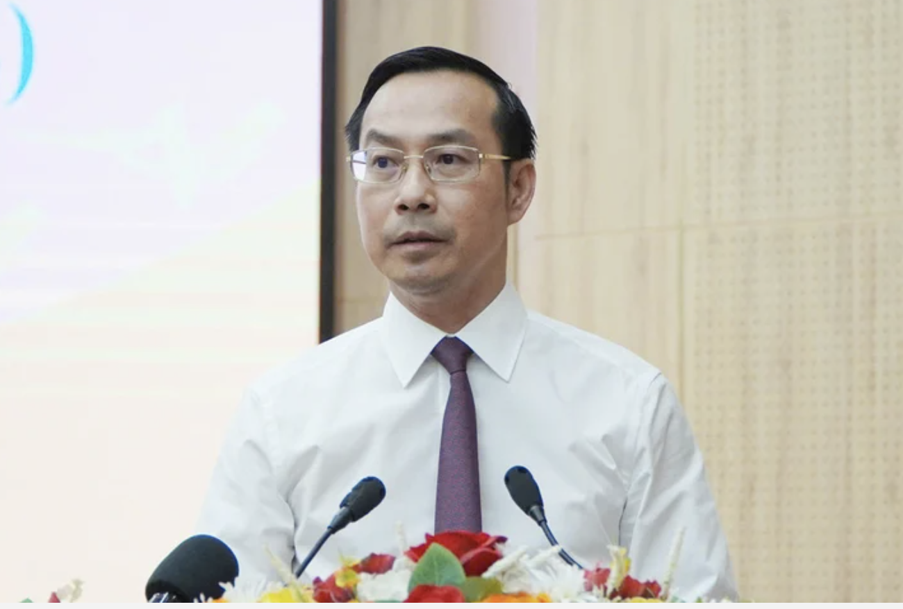 Statsministeren godkjente valgresultatene til lederen av folkekomiteen i Kien Giang- og Ha Giang-provinsene - 1 Thủ tướng phê chuẩn kết quả bầu Chủ tịch UBND tỉnh Kiên Giang và Hà Giang - 1