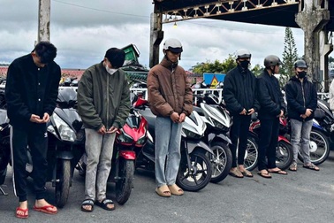 Nhóm “quái xế” náo loạn Đà Lạt bị công an xử lý