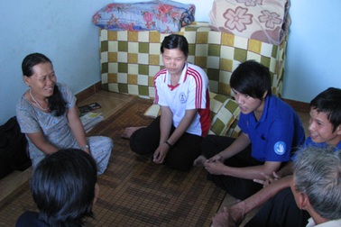 Những mái nhà đến hẹn lại tiếp sức mùa thi