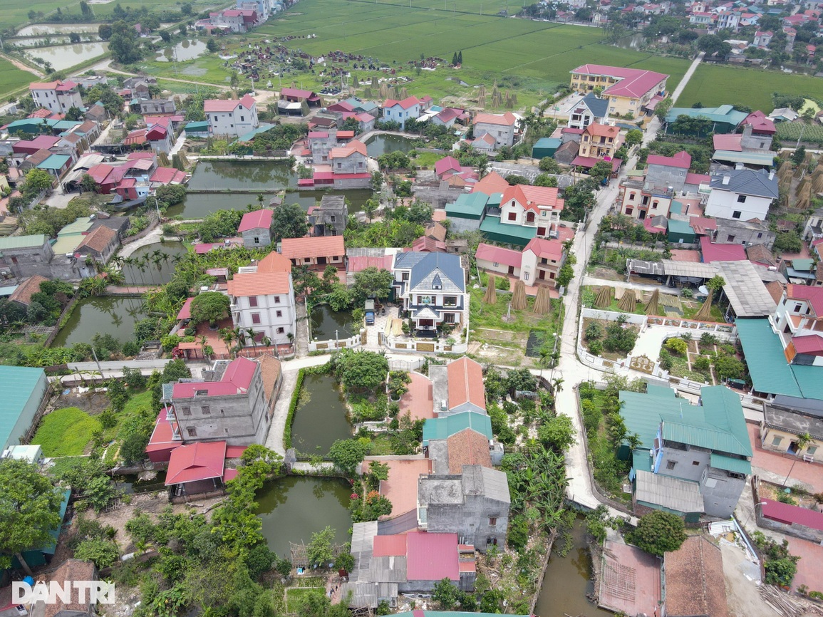 Chủ xưởng kiếm tiền tỷ từ khẩu trang, trả lương công nhân hơn giám đốc - 1 Chủ xưởng kiếm tiền tỷ từ khẩu trang, trả lương công nhân hơn giám đốc - 1