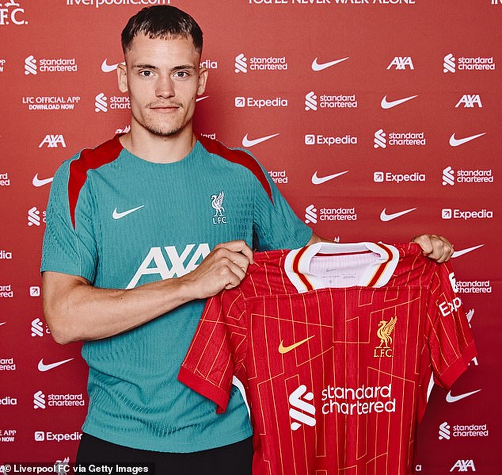 Liverpool phá kỷ lục, chiêu mộ tân binh đắt nhất giải Ngoại hạng Anh - 1 Liverpool phá kỷ lục, chiêu mộ tân binh đắt nhất giải Ngoại hạng Anh - 1
