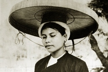 Vẻ đẹp “không thể trộn lẫn” của phụ nữ Việt Nam đầu thế kỷ 20