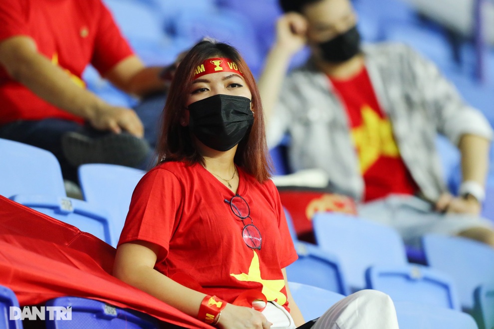 Việt Nam 4-0 Indonesia: Duyên ngầm của Công Phượng - 23 Việt Nam 4-0 Indonesia: Duyên ngầm của Công Phượng - 23
