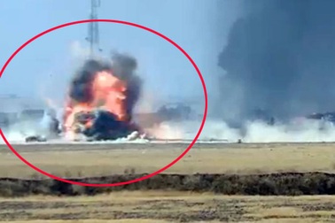 IS phủ đầu quân đội Iraq ở Mosul bằng một vụ đánh bom xe liều chết