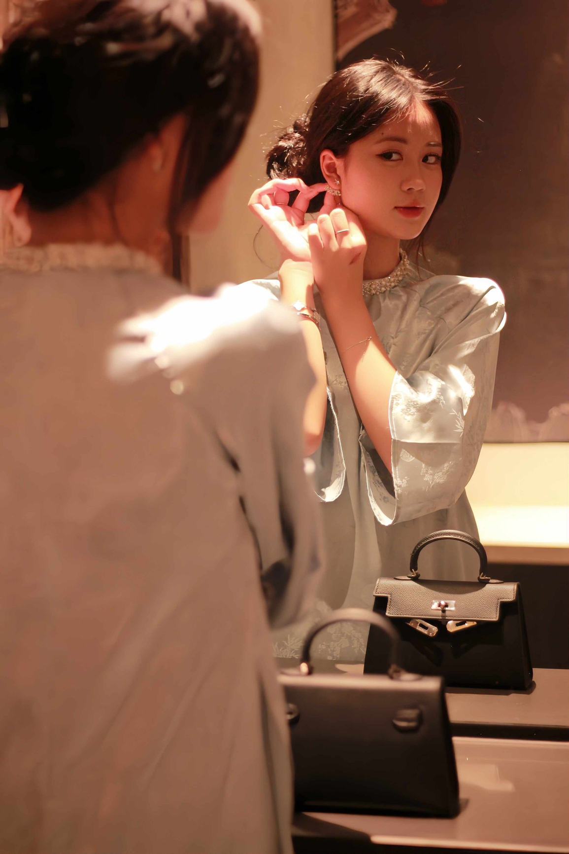 Chiến sĩ cảnh sát đặc nhiệm gây sốt khi hiến tóc, tiết lộ chưa có người yêu - 4