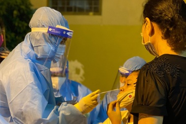 Thêm thành viên gia đình nhân viên BV Tâm thần dương tính SARS-CoV-2