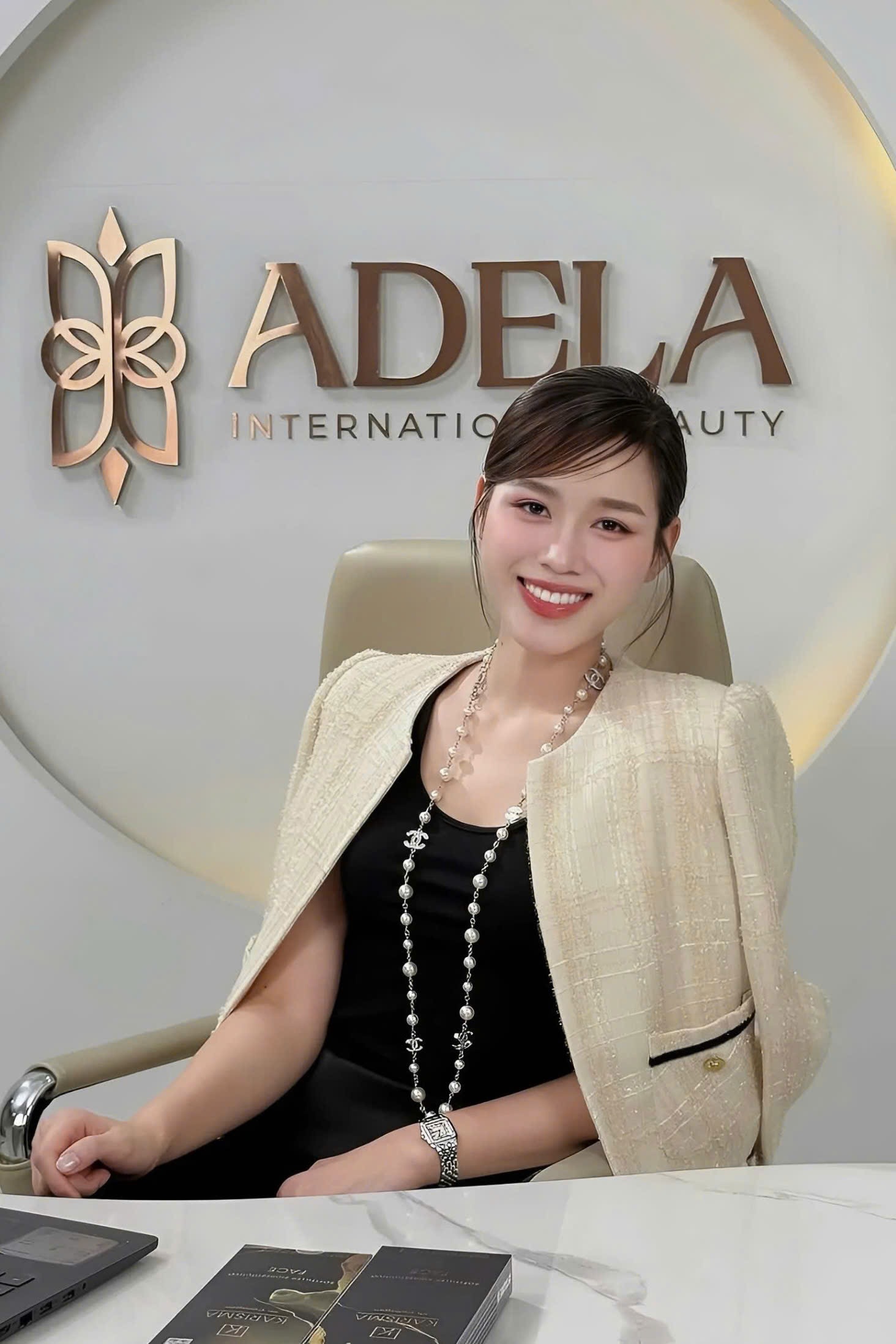 View - Các hoa hậu Việt rủ nhau làm giám đốc, phó chủ tịch, thần thái ngút ngàn | Báo Dân trí