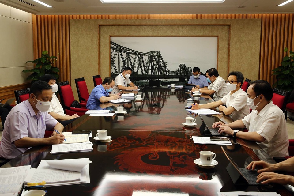 Bộ Y tế không độc quyền nhập khẩu vắc xin Covid-19 - 1 Bộ Y tế không độc quyền nhập khẩu vắc xin Covid-19 - 1