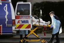 Mỹ lập “cầu hàng không” chuyển gấp vật tư y tế từ Trung Quốc