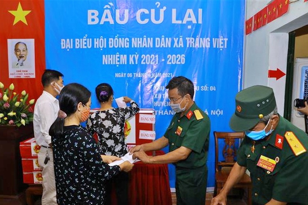 Công an Hà Nội vào cuộc vụ Phó Bí thư xã tự bầu 75 phiếu cho mình - 1 Công an Hà Nội vào cuộc vụ Phó Bí thư xã tự bầu 75 phiếu cho mình - 1