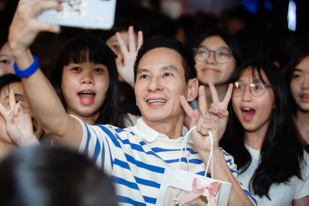 Đạo diễn Lý Hải: Tôi muốn làm ra tác phẩm chạm tới trái tim khán giả - 2 Đạo diễn Lý Hải: Tôi muốn làm ra tác phẩm chạm tới trái tim khán giả - 2