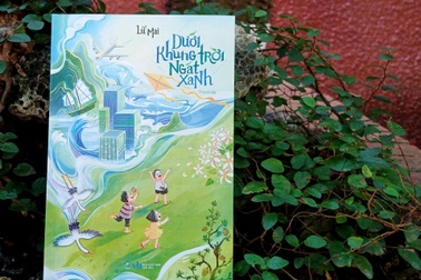 Nhà thơ Lữ Mai ra mắt "Dưới khung trời ngát xanh" để nhớ về tuổi thơ