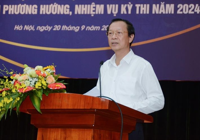 Ông Phạm Ngọc Thưởng, Thứ trưởng Bộ GD&ĐT phát biểu tại hội nghị.