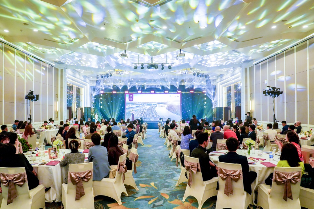 The Pearl: Nơi những gam màu được đan dệt bên vẻ đẹp của dòng sông Vàm Cỏ - 4