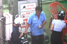Hà Nội: Vạch trần thủ đoạn gian lận tinh vi của nhân viên bán xăng