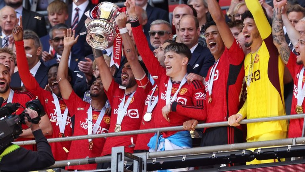 Man Utd lập hàng loạt kỷ lục sau khi vô địch FA Cup - 2 Man Utd lập hàng loạt kỷ lục sau khi vô địch FA Cup - 2