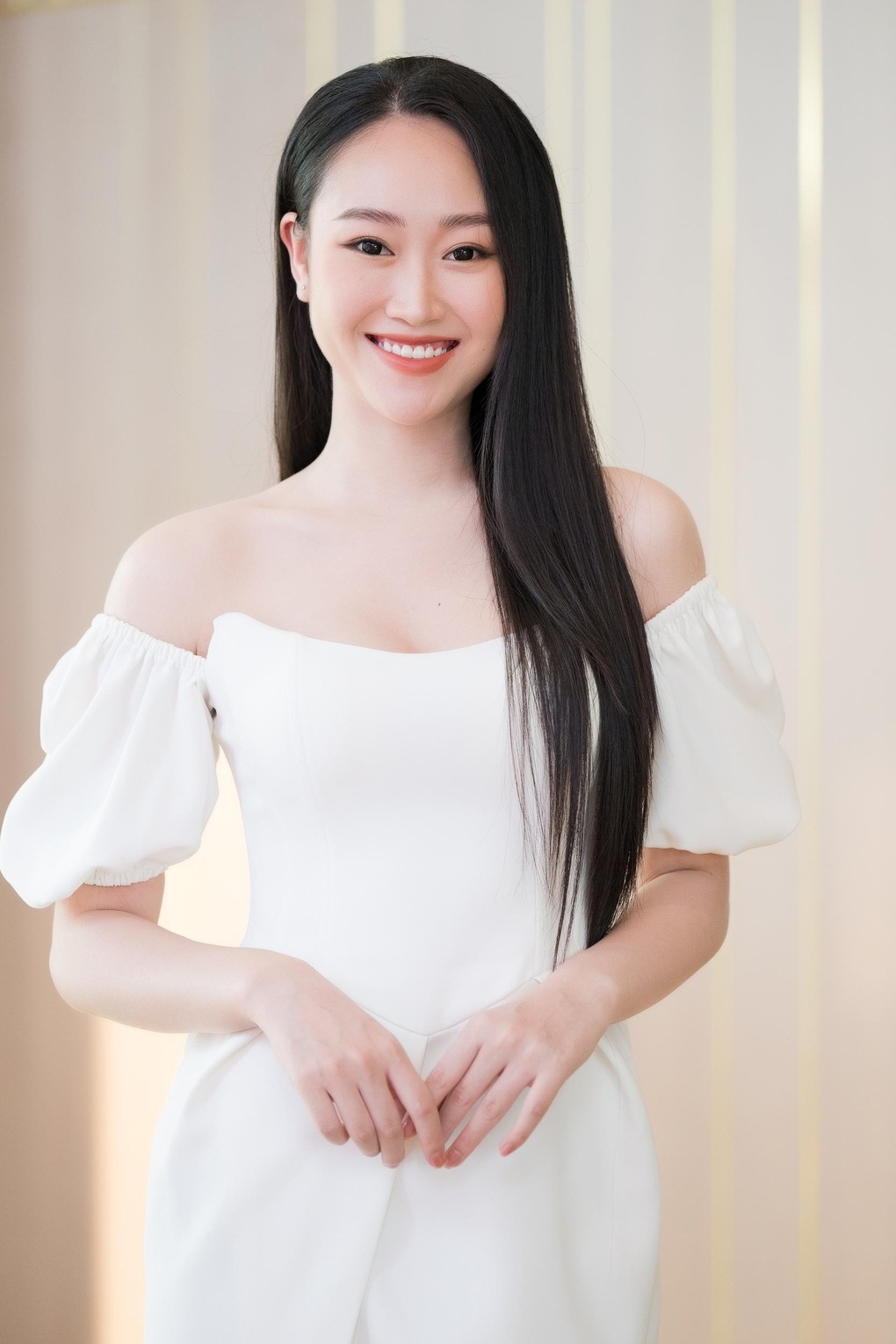 2 nữ sinh Trường ĐH Kinh doanh và Công nghệ vào chung khảo Hoa hậu Việt Nam - 1 2 nữ sinh Trường ĐH Kinh doanh và Công nghệ vào chung khảo Hoa hậu Việt Nam - 1