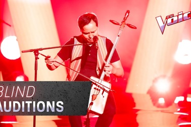 Giọng hát của người đàn ông Mông Cổ khiến người nghe “sởn gai ốc”