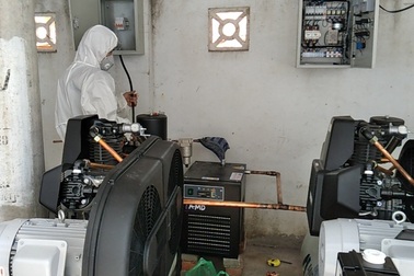 Những người thầm lặng xuyên đêm "bắc cầu" dưỡng khí cho bệnh nhân Covid-19