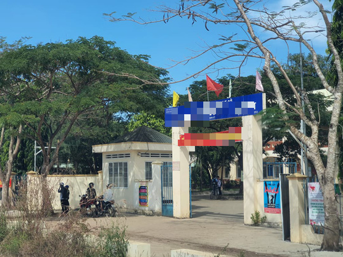 Bà Rịa - Vũng Tàu: Một học sinh lớp 7 tự sinh con trong nhà tắm - Ảnh 1. Bà Rịa - Vũng Tàu: Một học sinh lớp 7 tự sinh con trong nhà tắm - Ảnh 1.