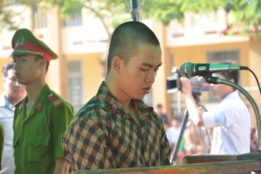 Phiên xử đầu tiên vụ gây rối ở Bình Dương: Tòa tuyên 12 tháng tù giam