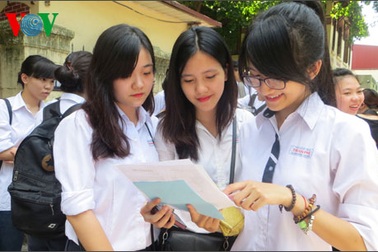 Lựa chọn môn thi THPT: Cả thầy và trò cùng băn khoăn!