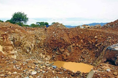 Thâm nhập hiện trường tìm kiếm 4.000 tấn vàng ở núi Tàu