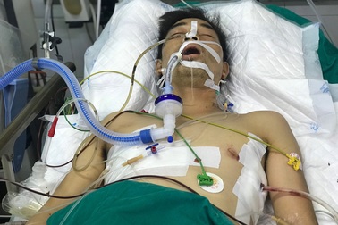 Xót xa tài xế công nghệ bị đâm nhiều nhát trong đêm khuya