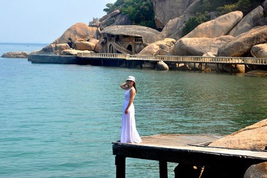 Từ thành phố ngàn hoa tới nơi "gió như Phang, nắng như Rang"